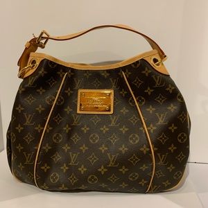 Louis Vuitton Shoulder Monogram Hobo Bag